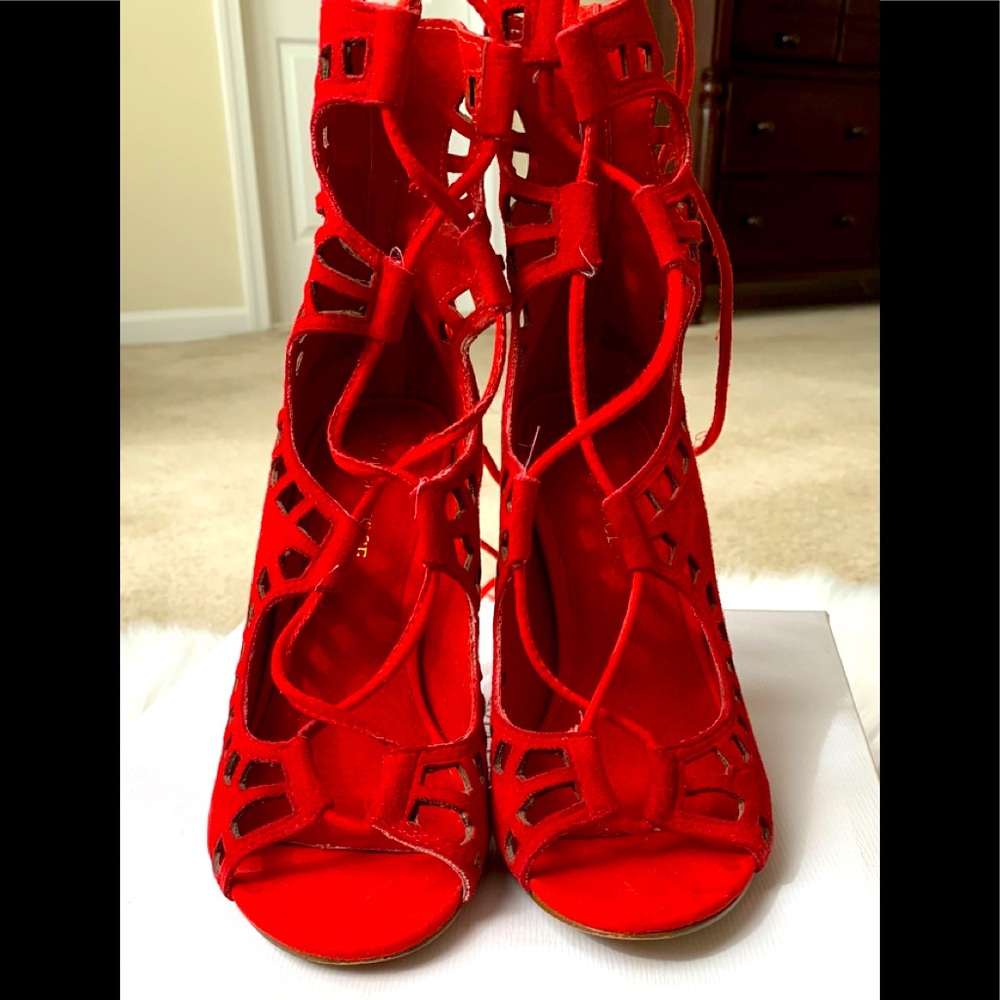 Lace up open toe sandal